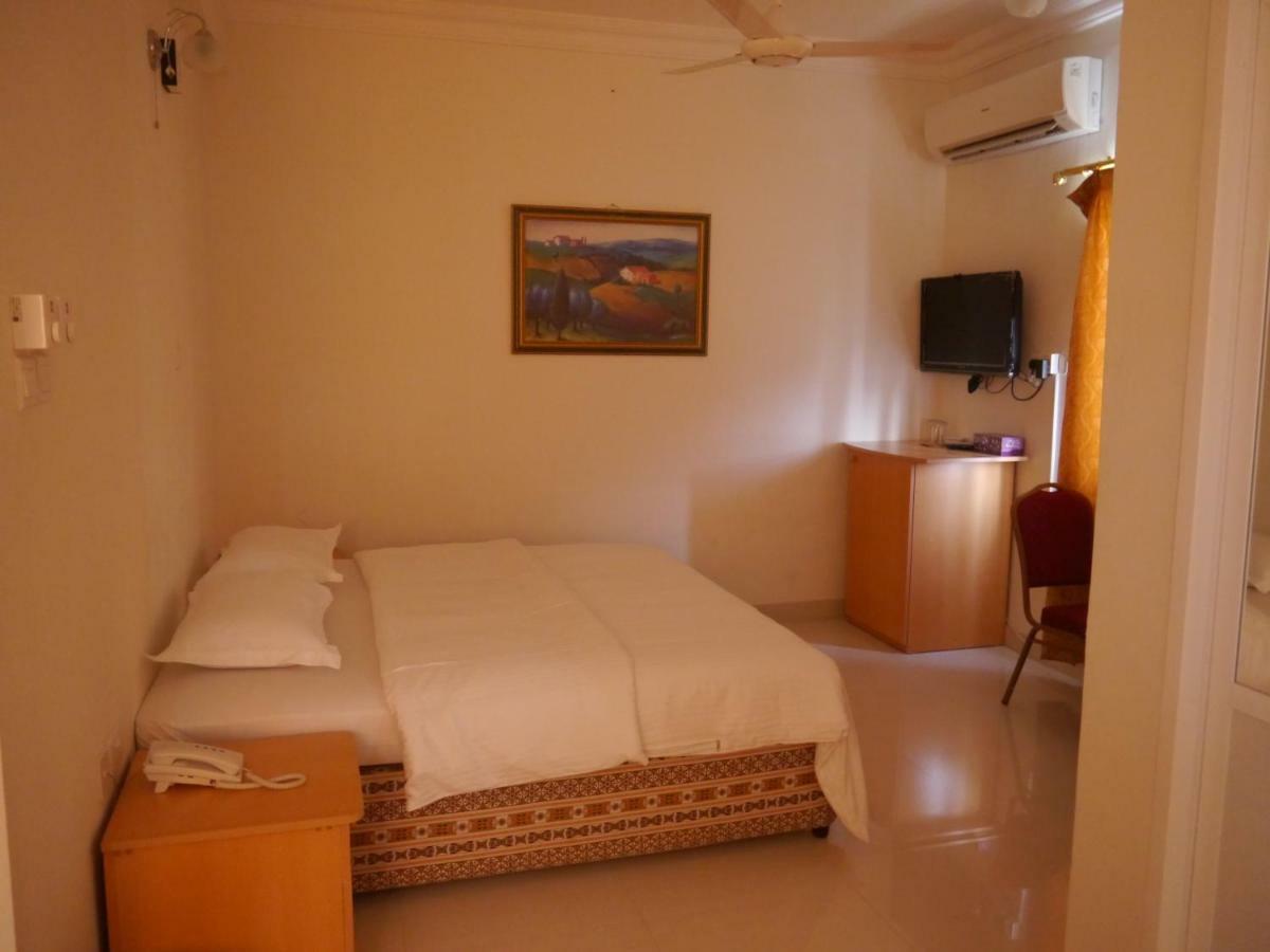 Plaza Hotel Muscat Eksteriør billede